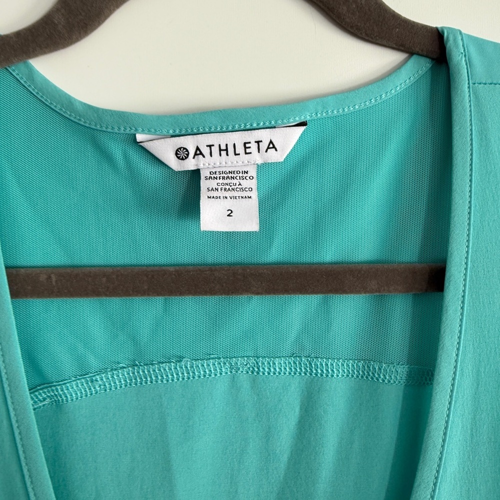 Athleta ‘Expedition’ Dress - Picture 6 of 7